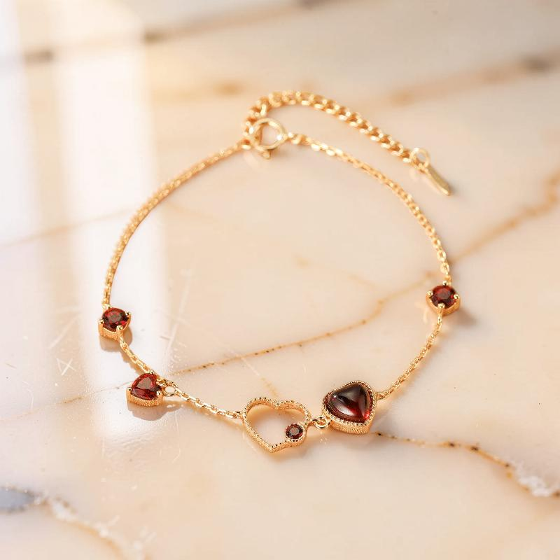 Bracelet Grenat – Cœur Passionné, Argent Plaqué Or 14K