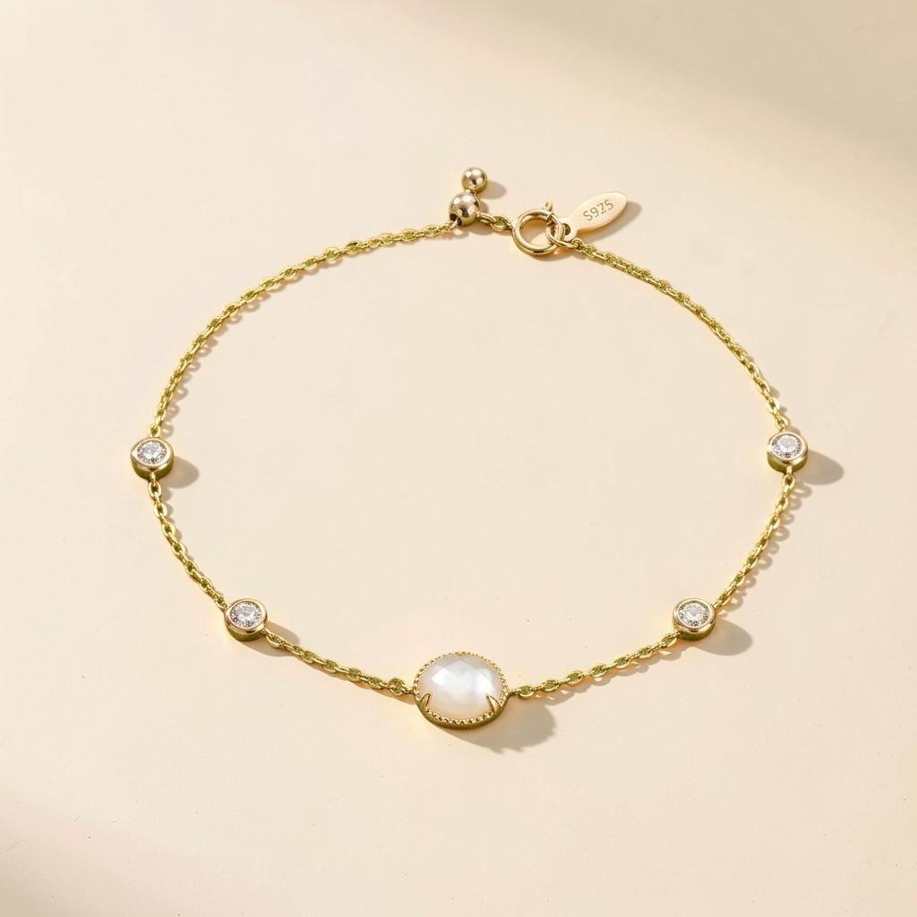 Bracelet Cristal de Roche – Aura Cristalline, Argent Plaqué Or 14K