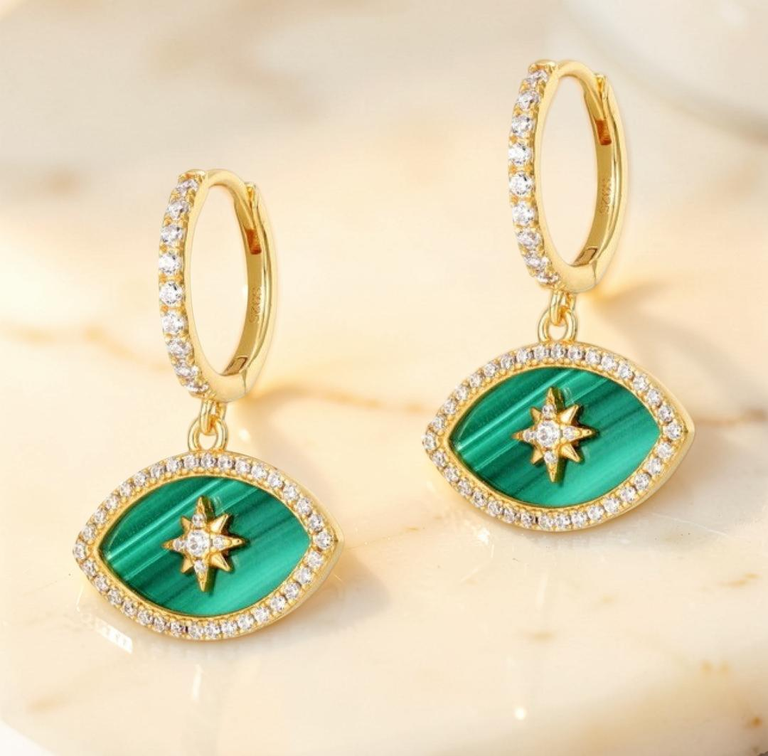 Boucles d’oreilles Malachite – Regard Solaire, Argent Plaqué Or