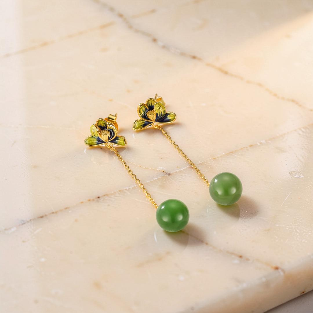 Boucles d'Oreille Jade - Beauté de Lotus, Argent Plaqué Or