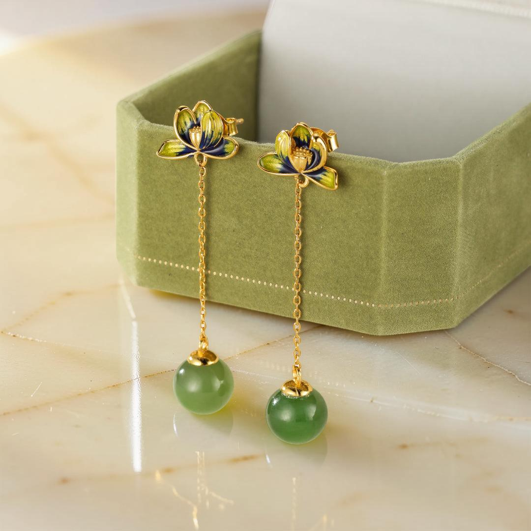 Boucles d'Oreille Jade - Beauté de Lotus, Argent Plaqué Or