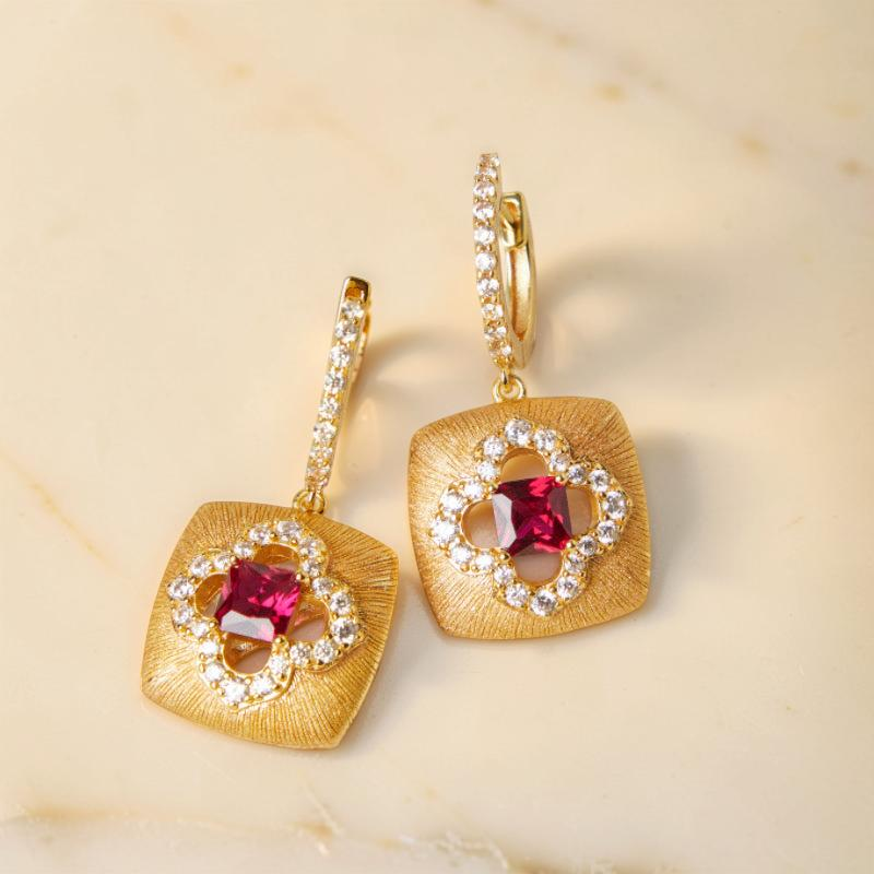 Boucles d'Oreilles Cornaline – Chance Florale, Argent Plaqué Or