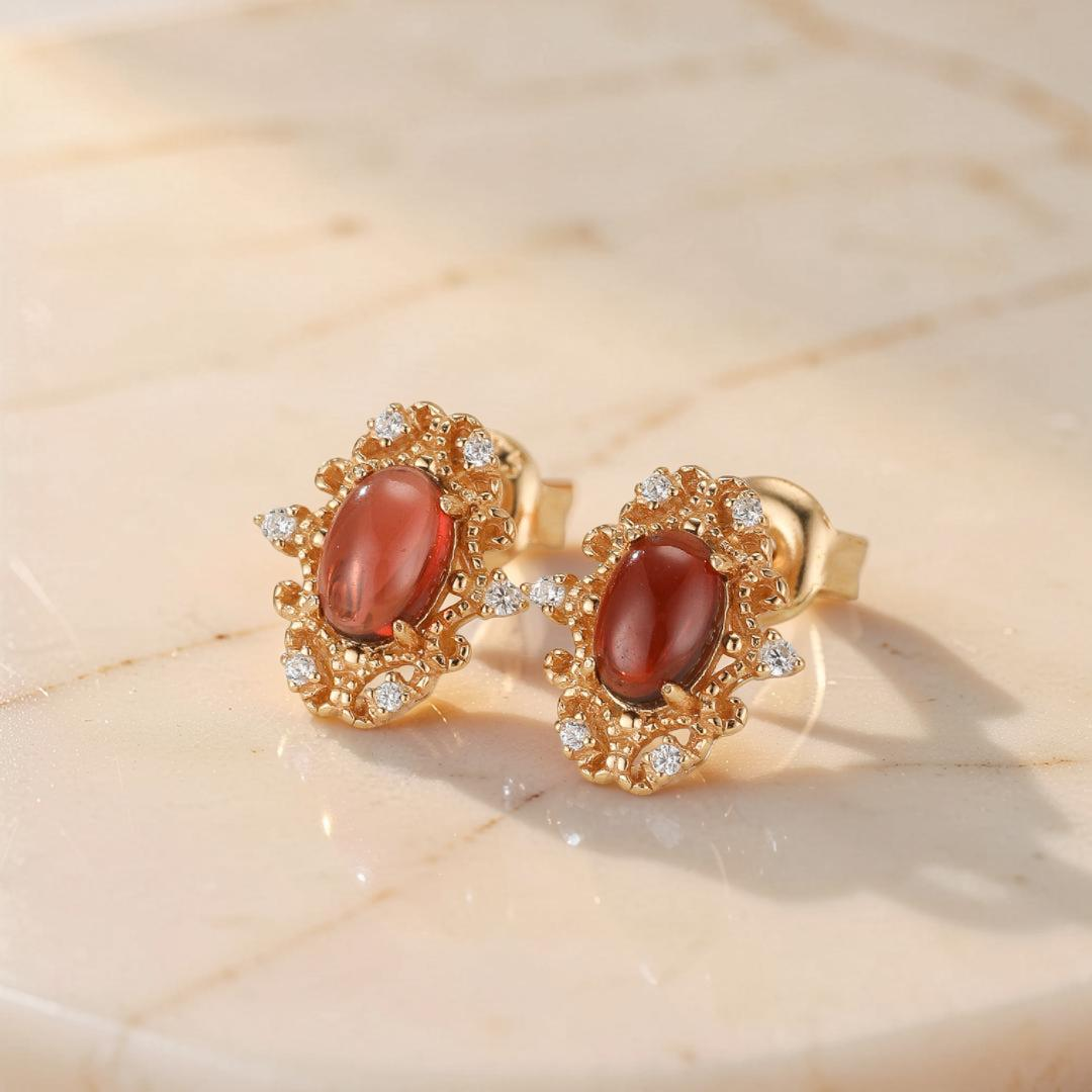 Boucles d'Oreilles Grenat – Flamme Royale, Argent Plaqué Or 10K