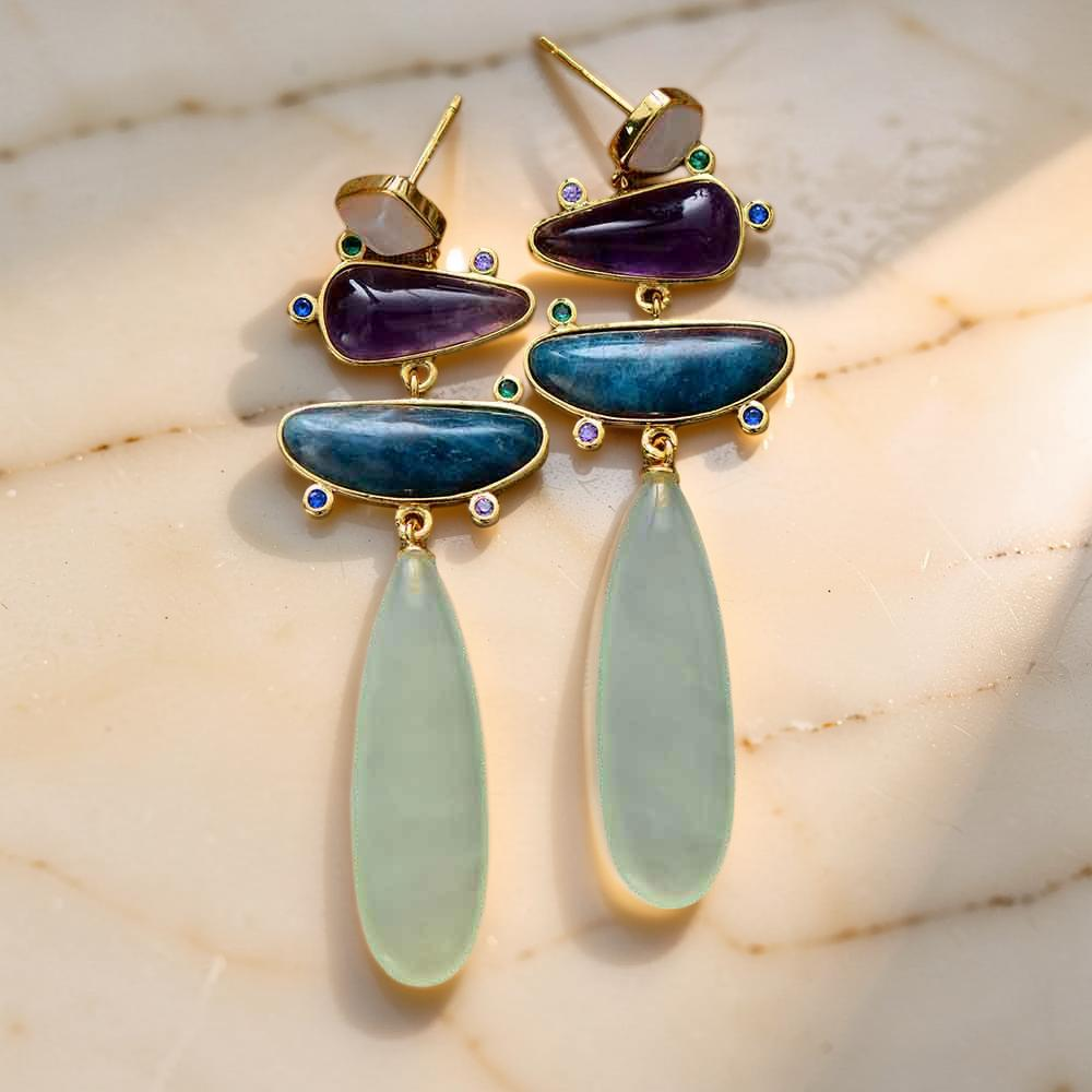 Boucles d'Oreilles Jade, Améthyste et Apatite – Éclat Serein