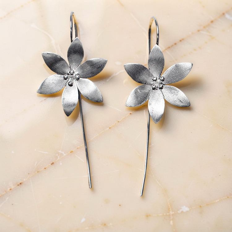 Boucles d'Oreilles - Lotus Éclos, Argent
