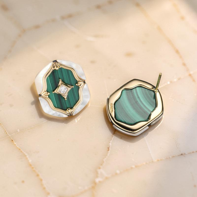 Boucles d'Oreilles Malachite et Nacre – Astres en Verdures, Argent Plaqué Or