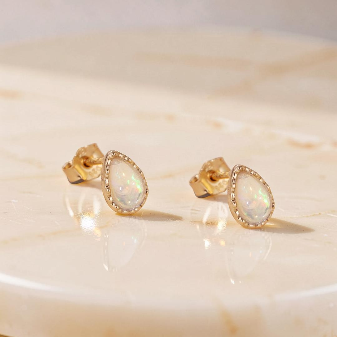 Boucles d'Oreilles Opale – Sagesse, Argent Plaqué Or