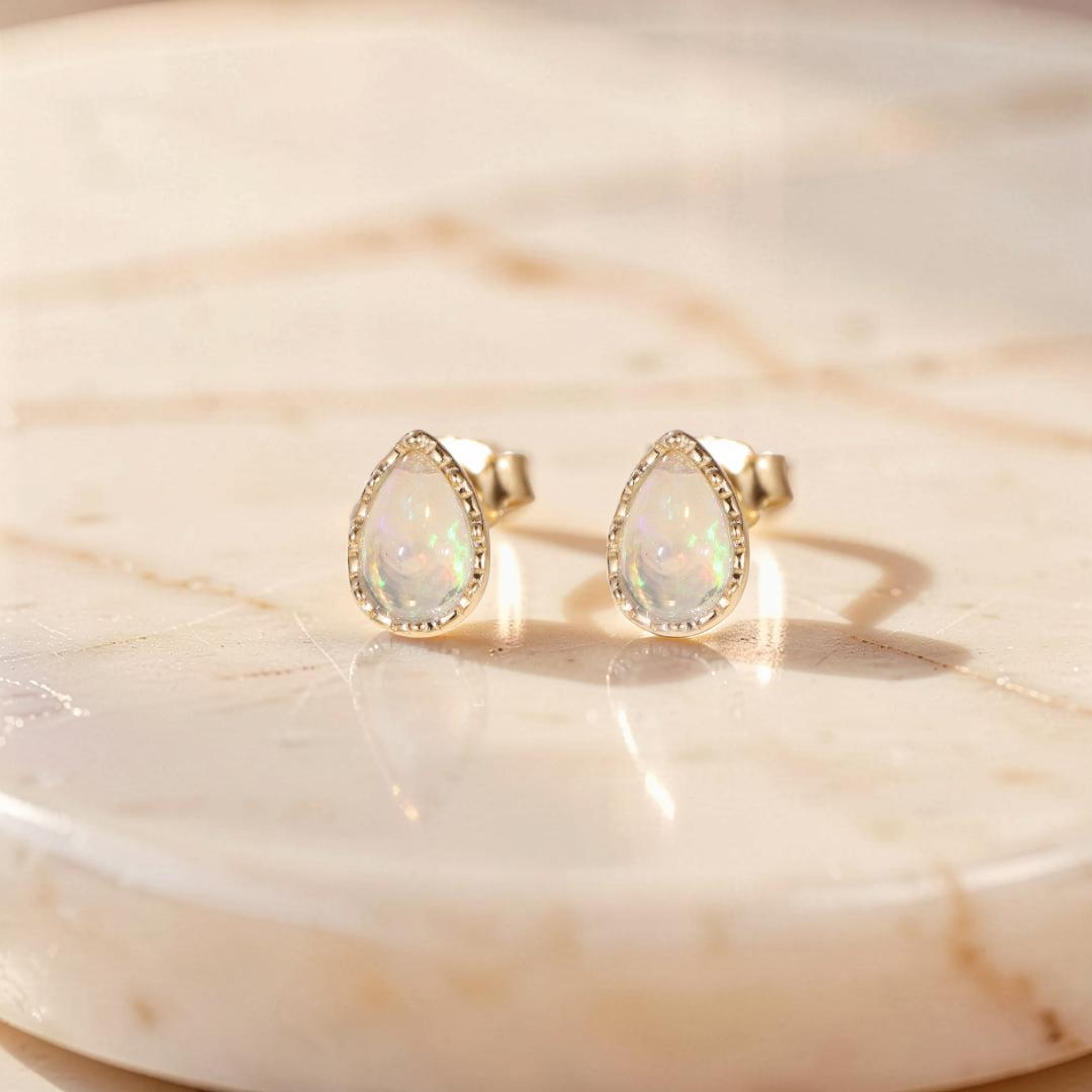 Boucles d'Oreilles Opale – Sagesse, Argent Plaqué Or