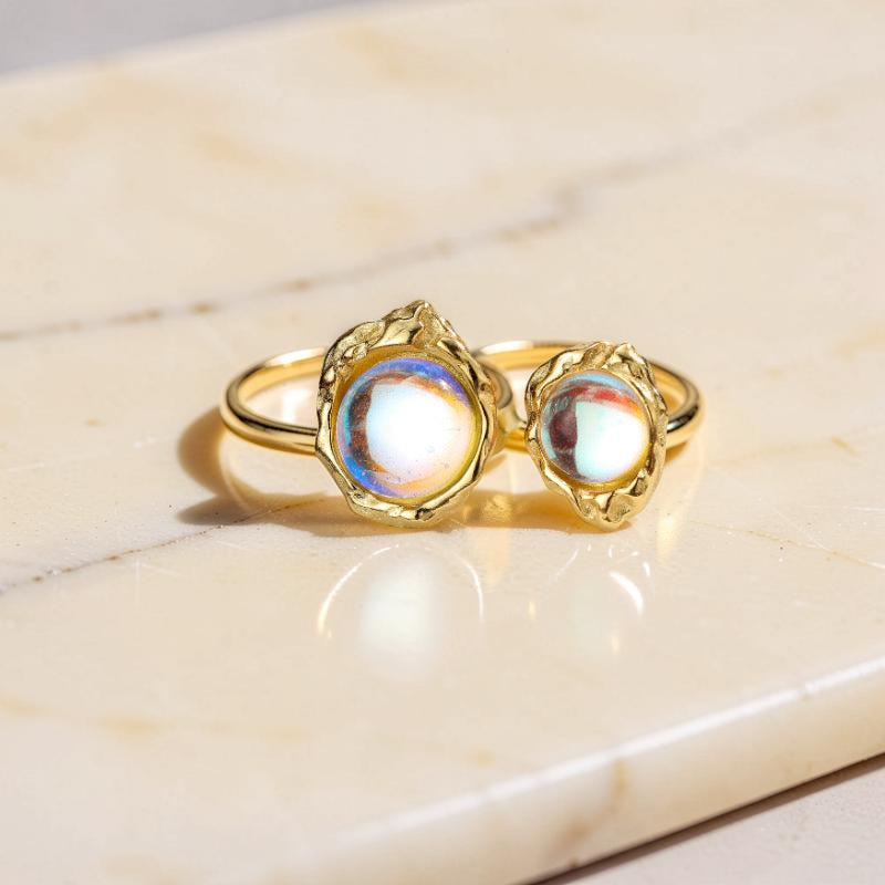 Boucles d'Oreilles Pierre de Lune – Mystère Astral, Argent Plaqué Or