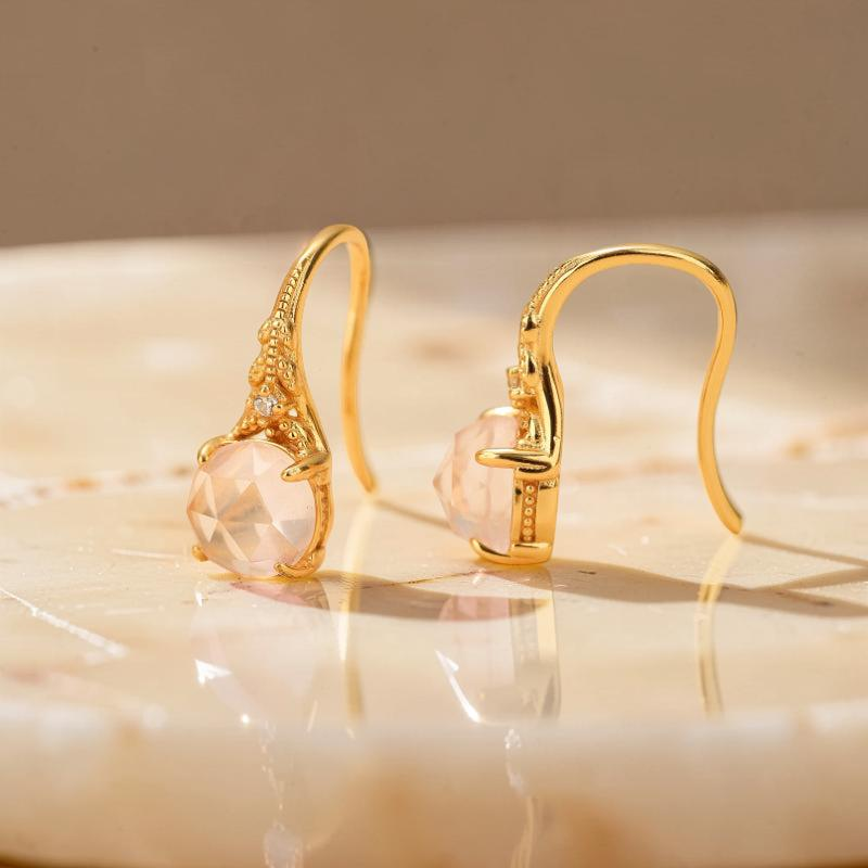 Boucles d'Oreilles Quartz Rose – Éclat Floral, Argent Plaqué Or