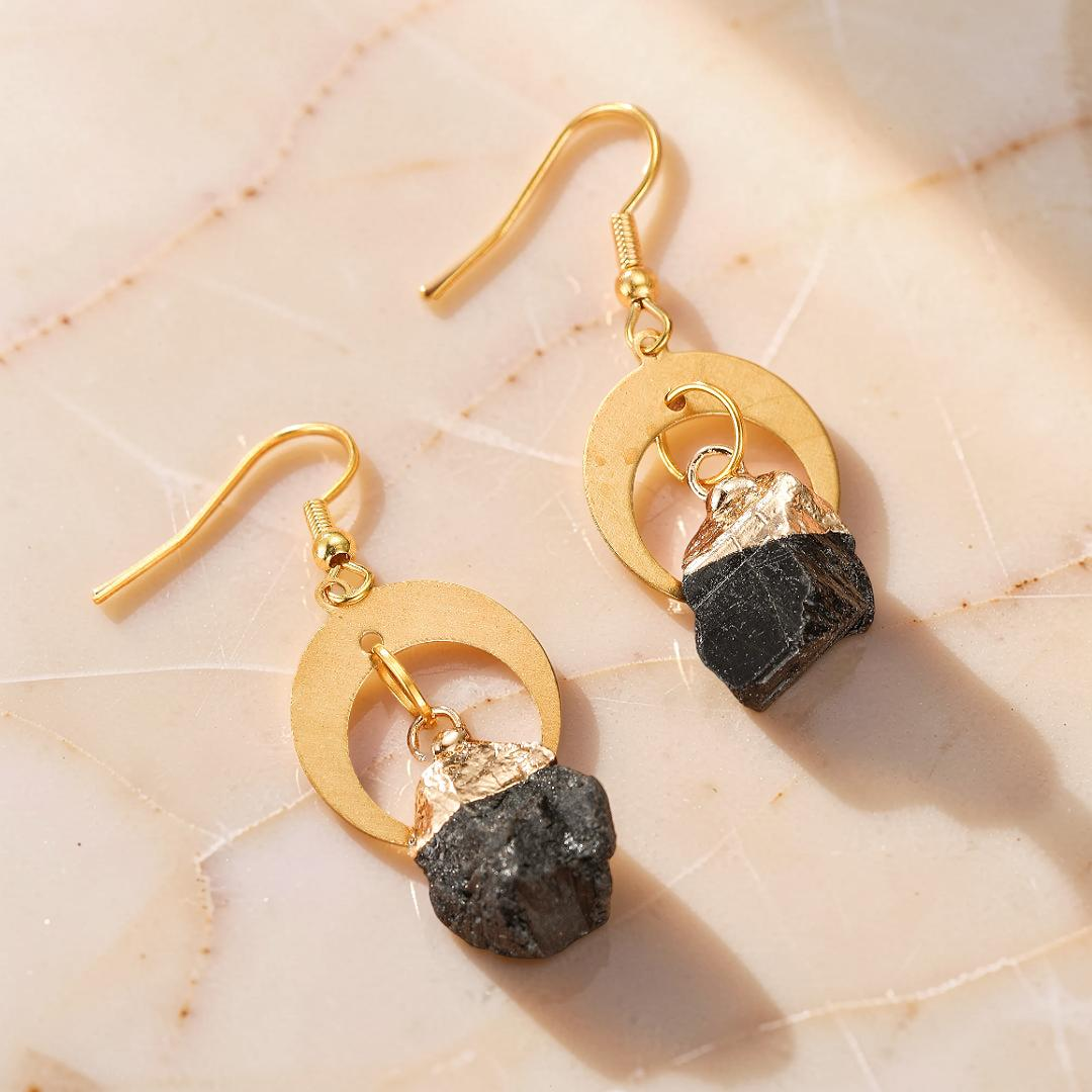 Boucles d’Oreilles Tourmaline Noire – Lune Sombre