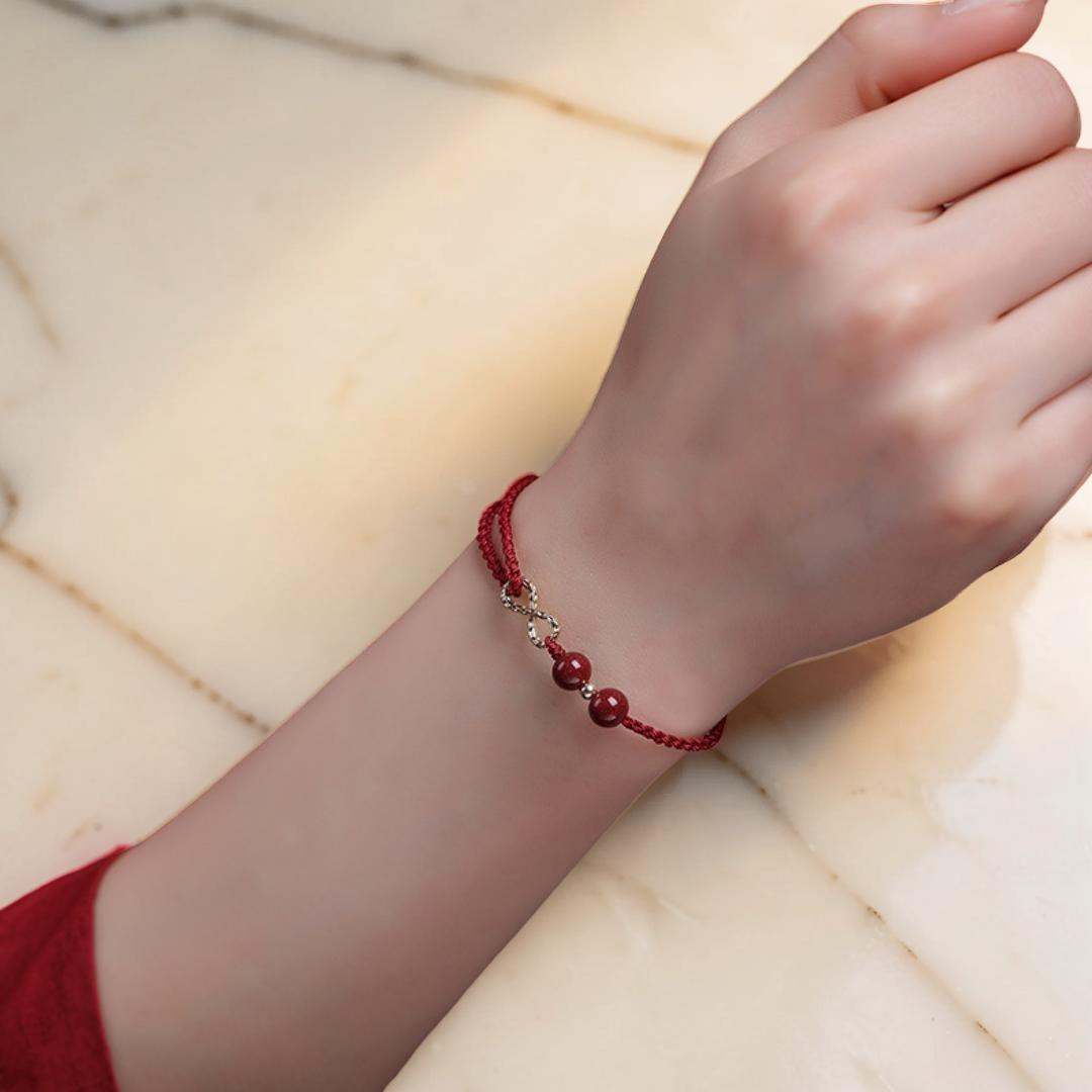Bracelet Fil Rouge – Bonheur Infini, Plaqué Or