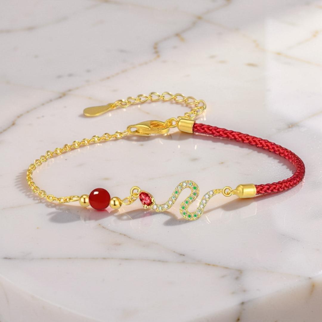 Bracelet Fil Rouge Serpent – Force Mystique, Argent Plaqué Or