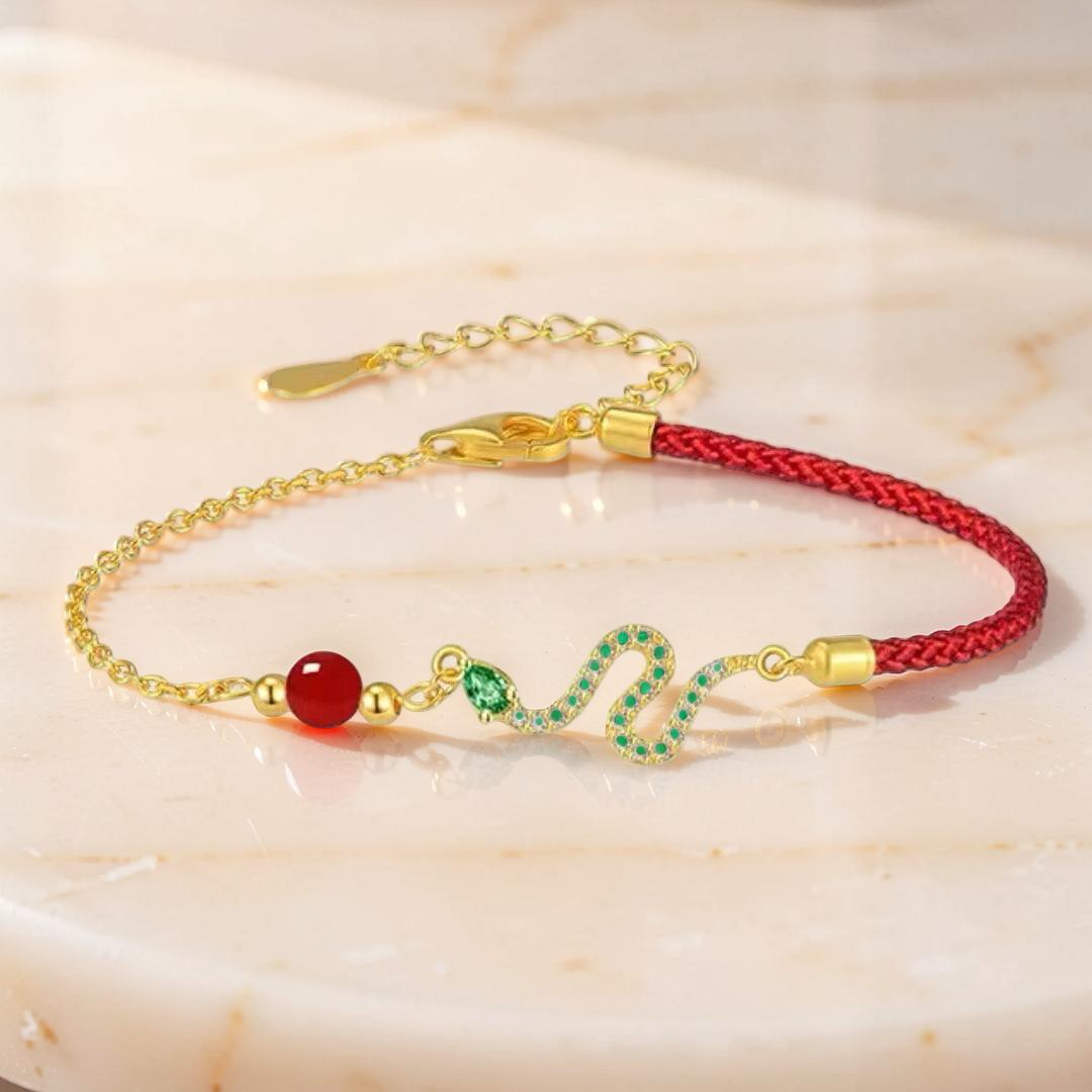 Bracelet Fil Rouge Serpent – Force Mystique, Argent Plaqué Or