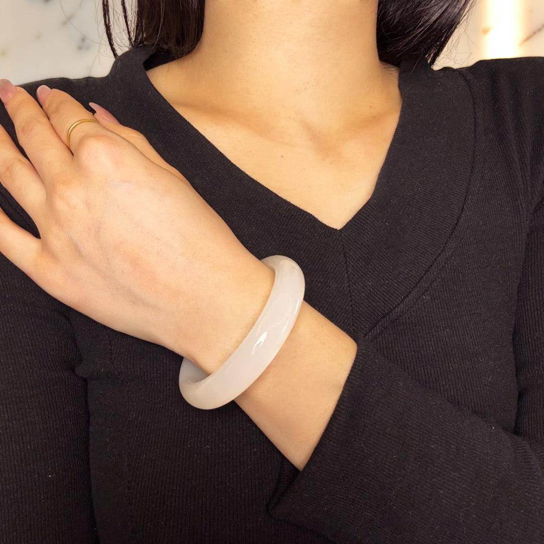 Bracelet Jonc Jade Blanc – Pureté Céleste