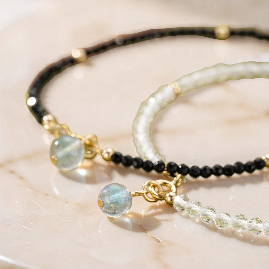 Bracelet Labradorite et Cristal de Roche – Charme Subtil