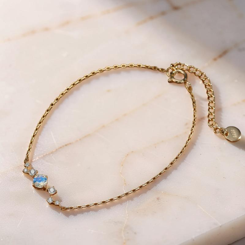 Bracelet Pierre de Lune – Éblouissement, Argent Plaqué Or