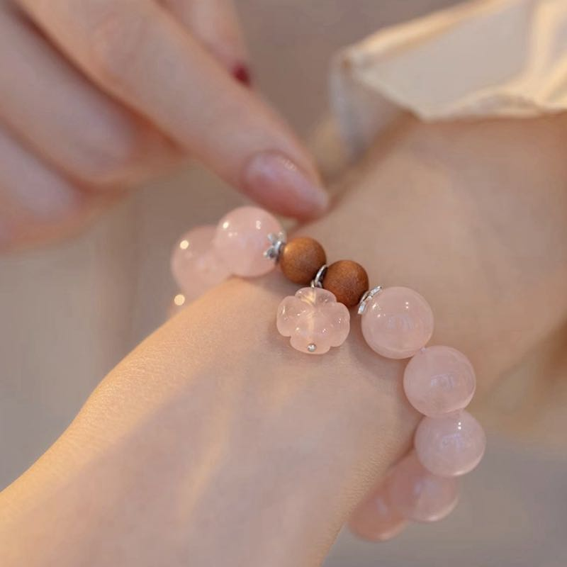 Bracelet Quartz Rose – Douceur Florale, Argent