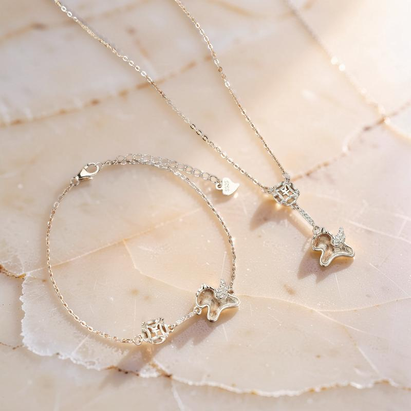 Bracelet Cristal de Roche – Porte-Bonheur Ailé, Argent