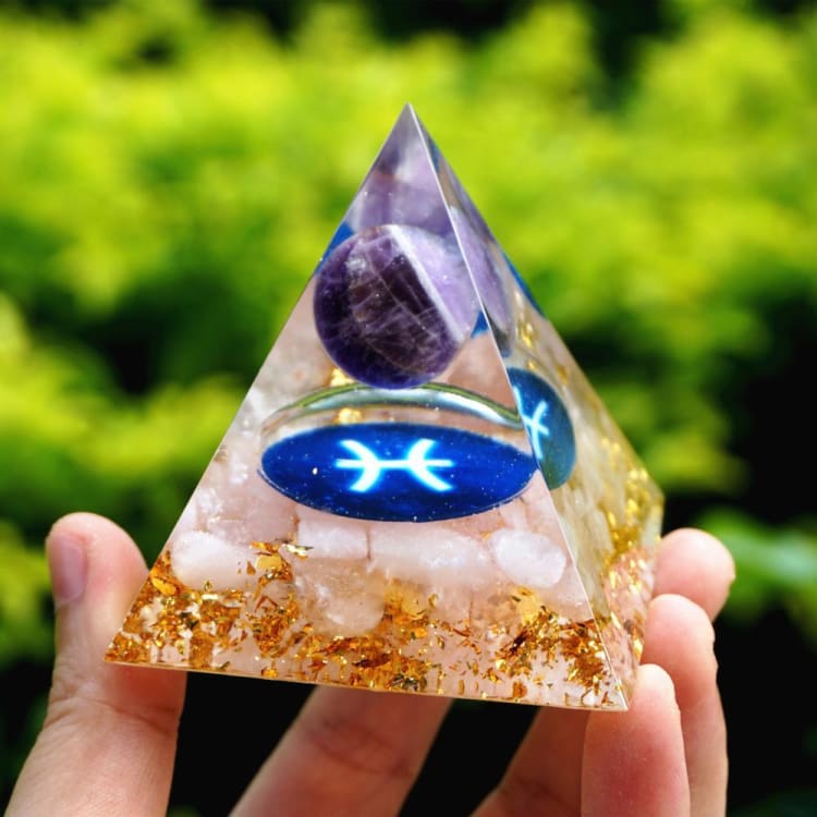 Pyramide du Zodiac en Orgonite et Quartz Rose de 10cm symbole du Poisson