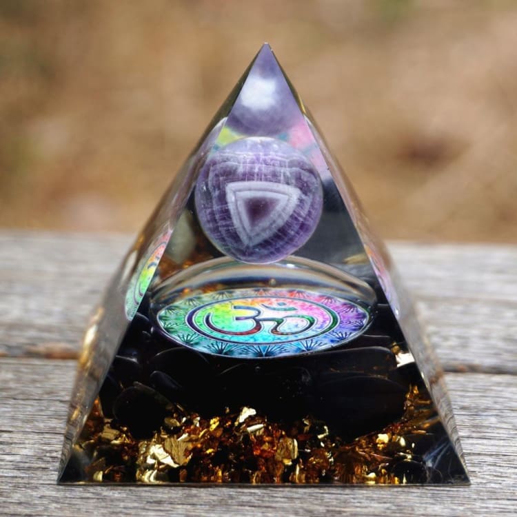 Pyramide en Orgonite et Obsidienne de 10cm
