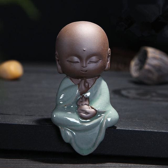Statuette Bouddha en Céramique – Harmonie & Sérénité