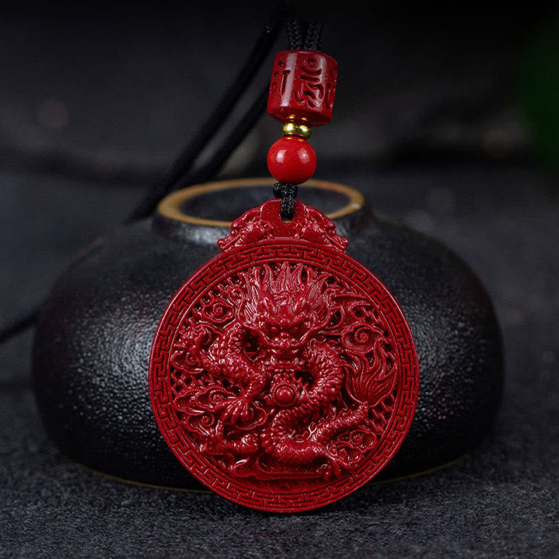 Collier Dragon de l’Année du Dragon en Cinabre Naturel